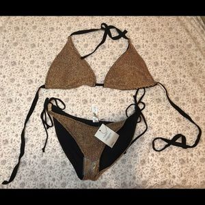 NWT Gold and Black Triangle Top for busty ladies